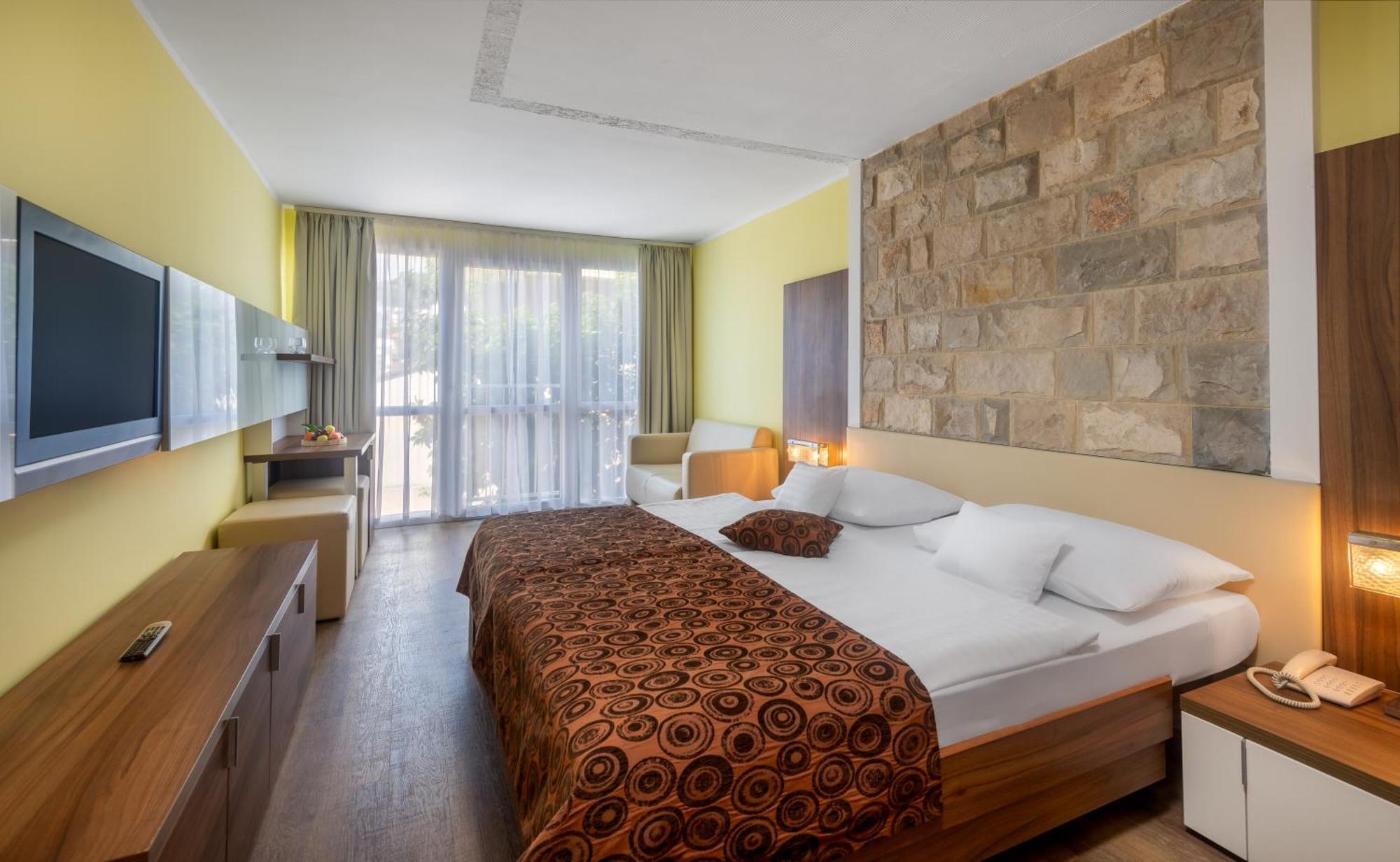 Hunguest Hotel Sun Resort Herceg Novi Exterior photo