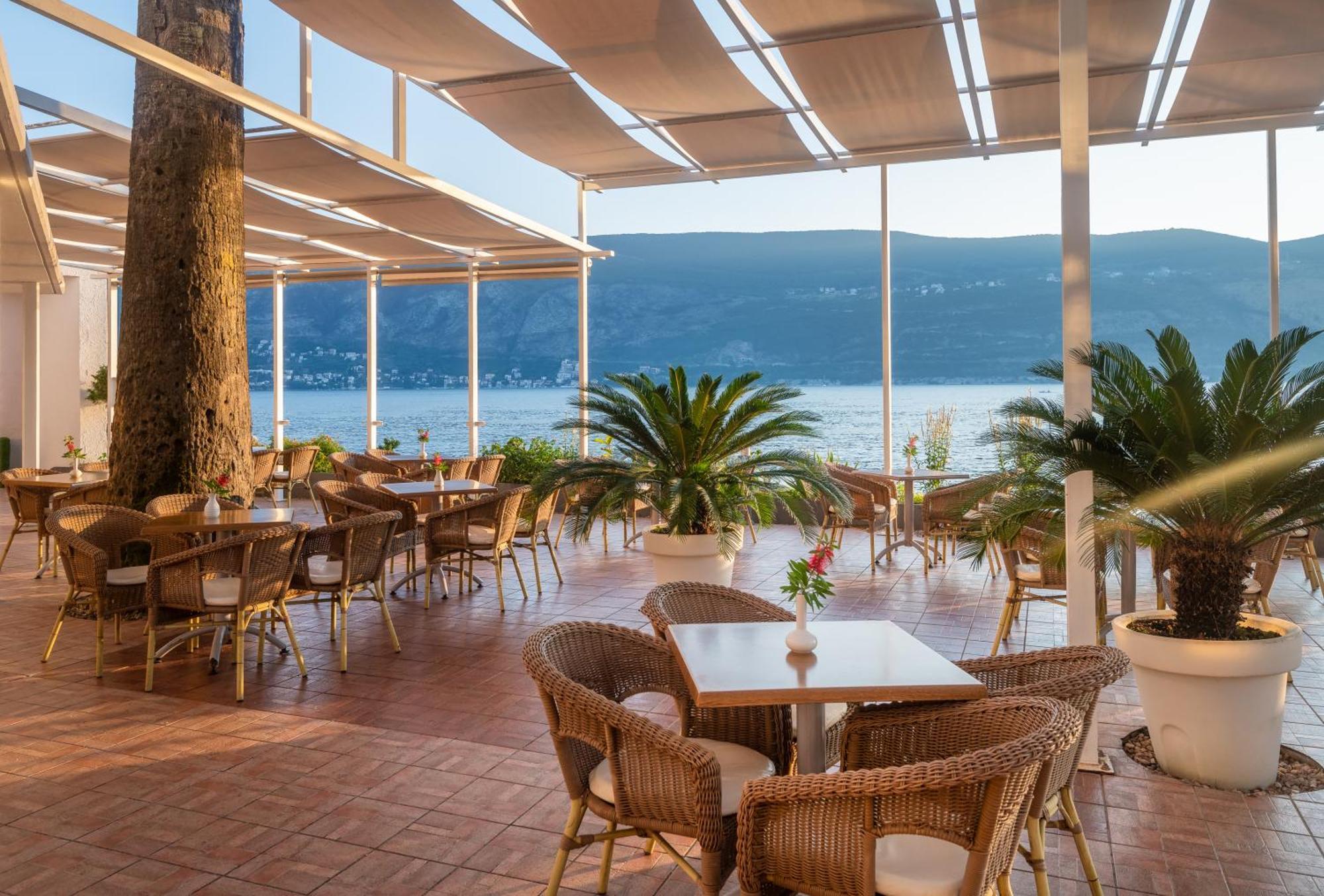 Hunguest Hotel Sun Resort Herceg Novi Exterior photo