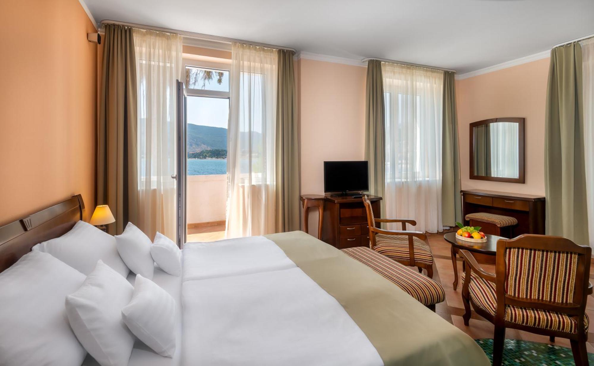 Hunguest Hotel Sun Resort Herceg Novi Exterior photo