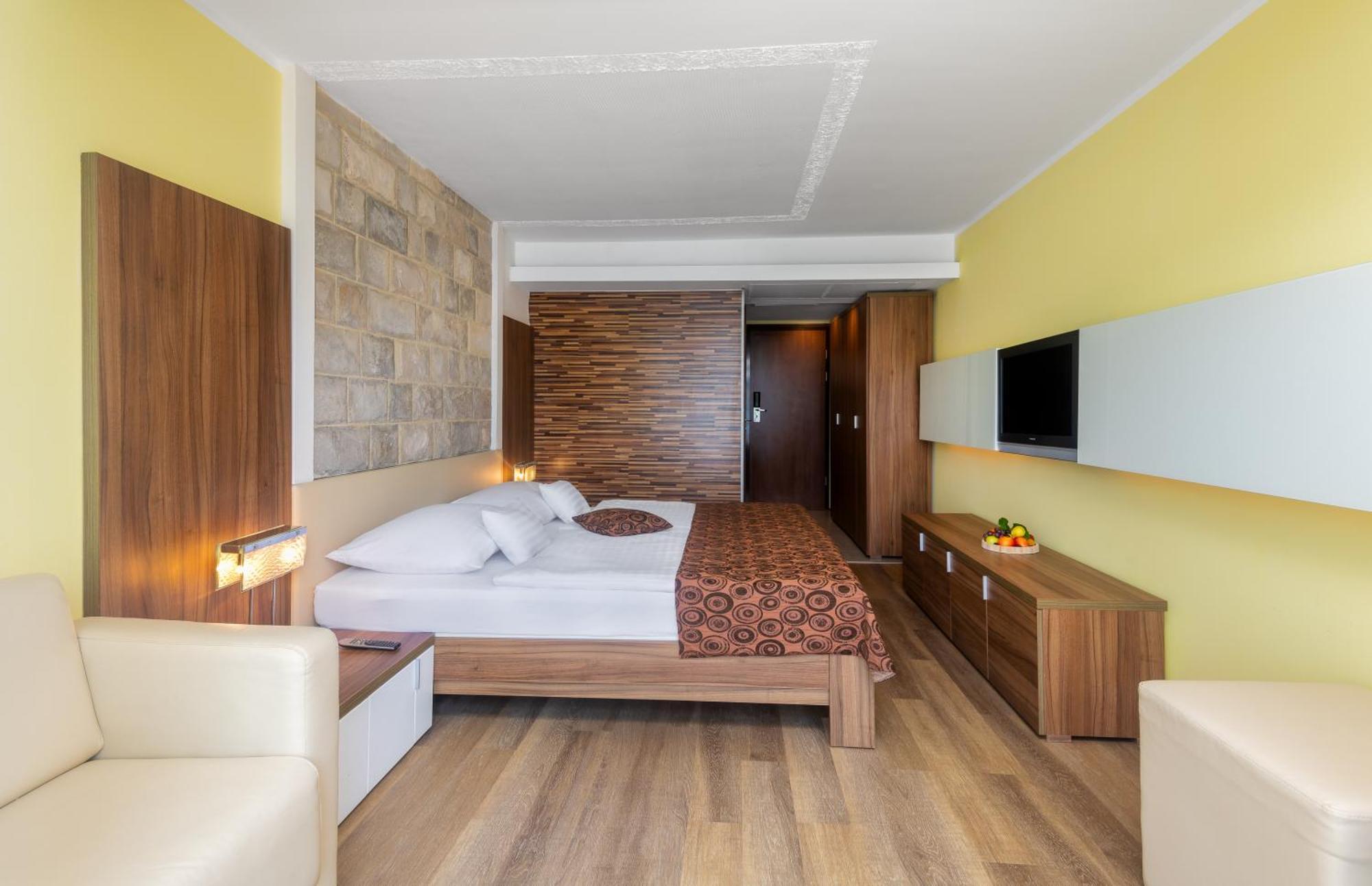 Hunguest Hotel Sun Resort Herceg Novi Exterior photo